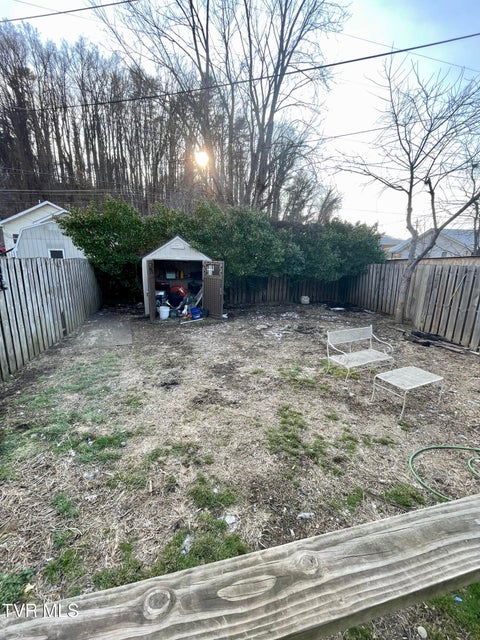 Photo #28: 416 Opekiska Street