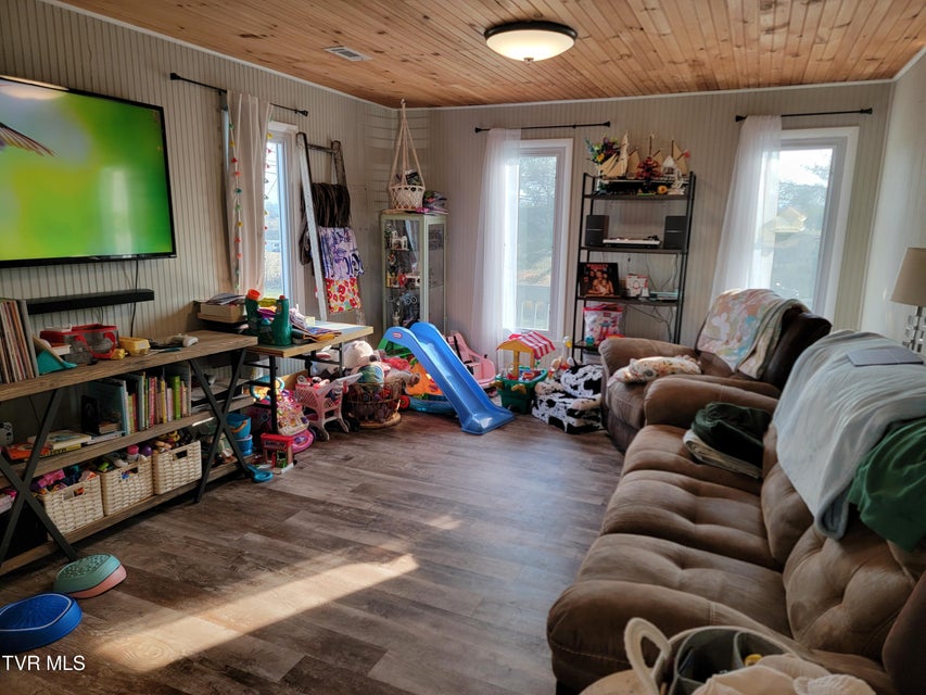 Photo #9: 346 Panther Creek Road