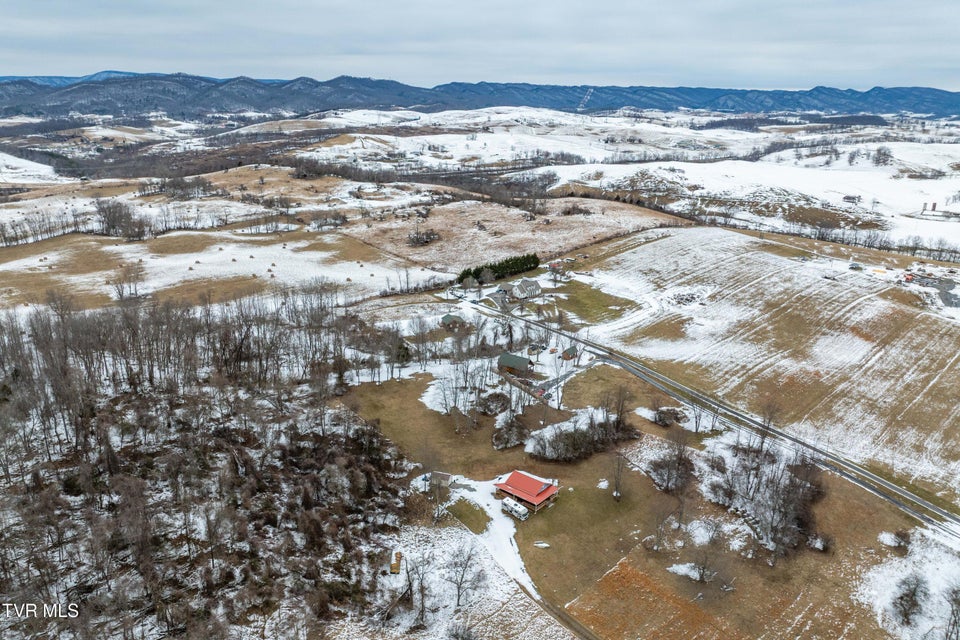 Photo #15: 36091 Glove Drive