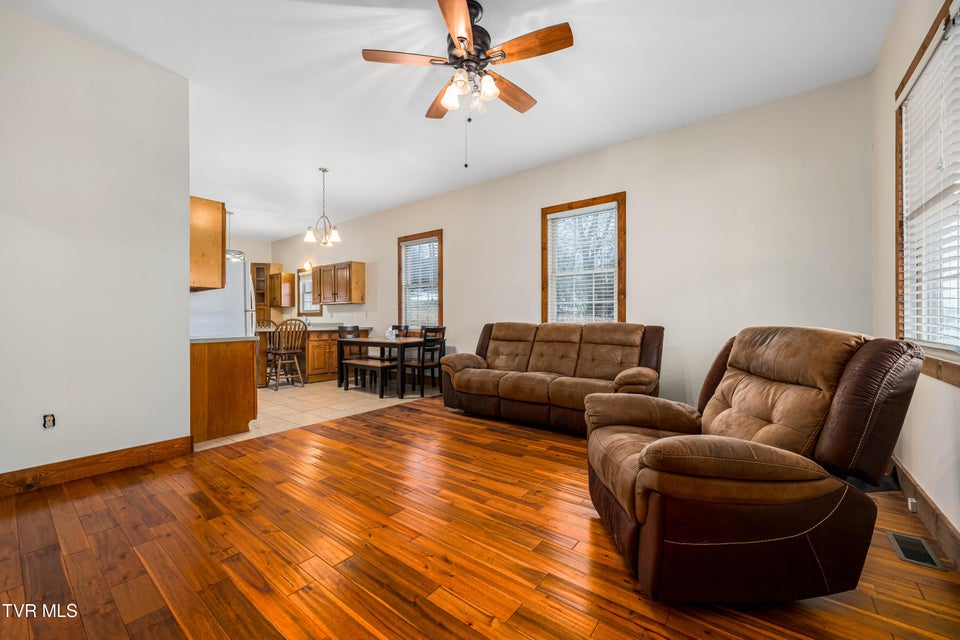 Photo #32: 36091 Glove Drive