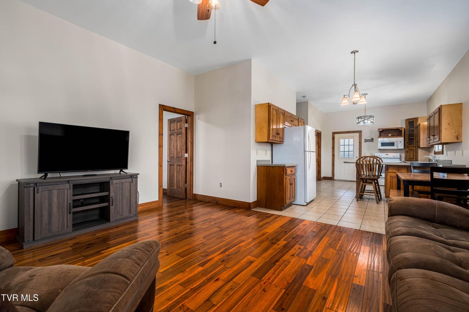 Photo #35: 36091 Glove Drive