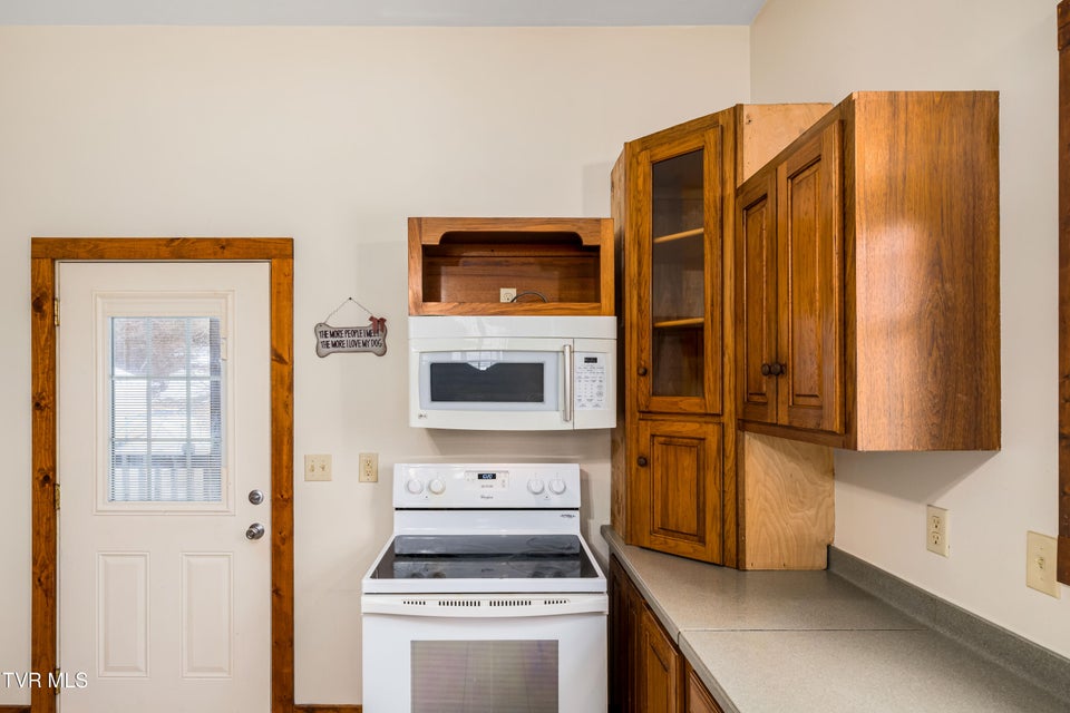 Photo #40: 36091 Glove Drive