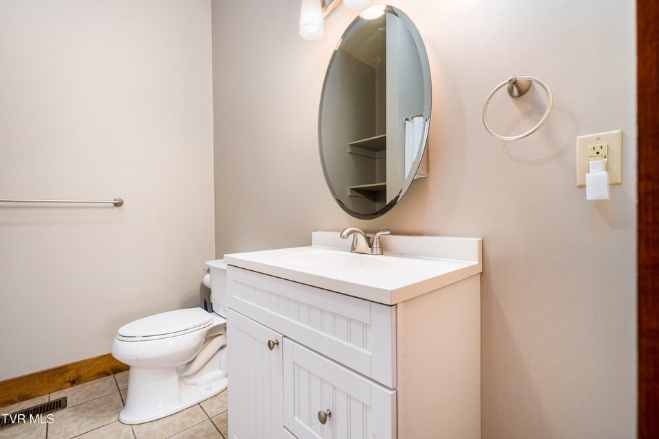 Photo #48: 36091 Glove Drive