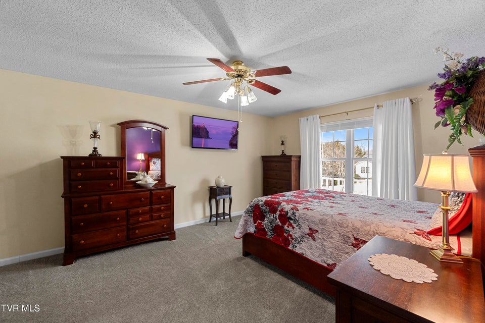 Photo #12: 116 Maple Crest