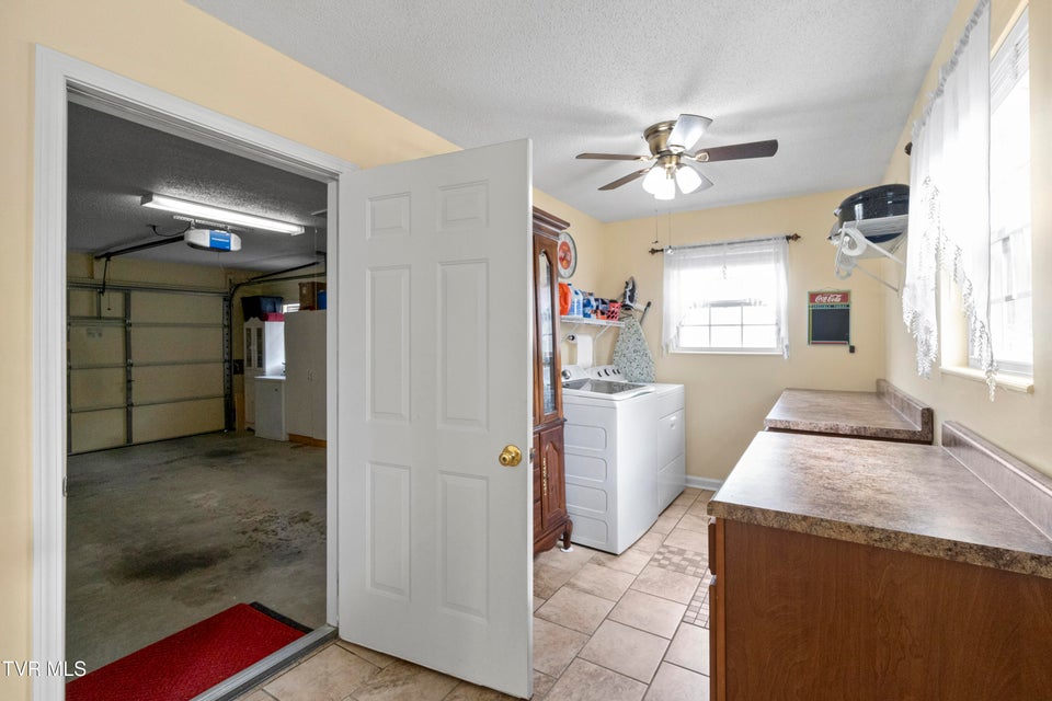 Photo #20: 116 Maple Crest