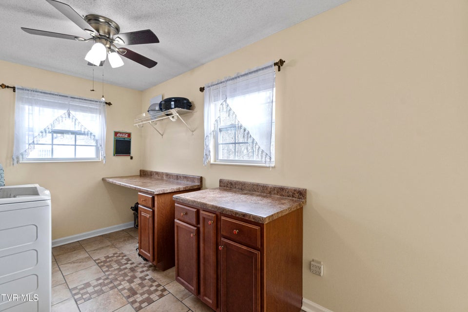 Photo #21: 116 Maple Crest