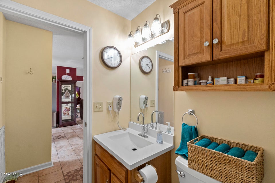 Photo #19: 116 Maple Crest