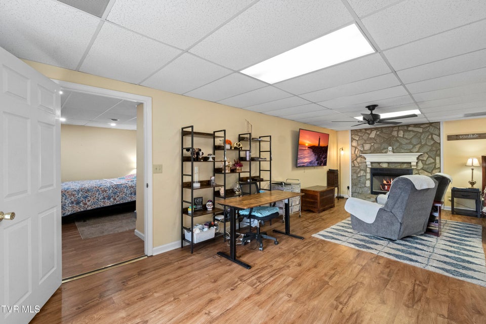 Photo #28: 116 Maple Crest