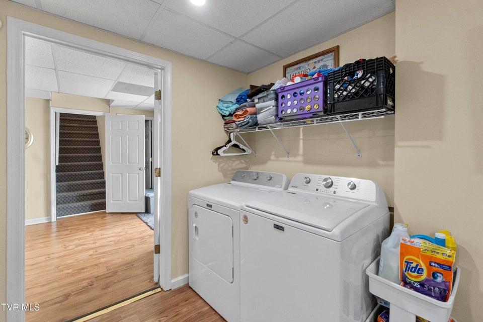 Photo #35: 116 Maple Crest