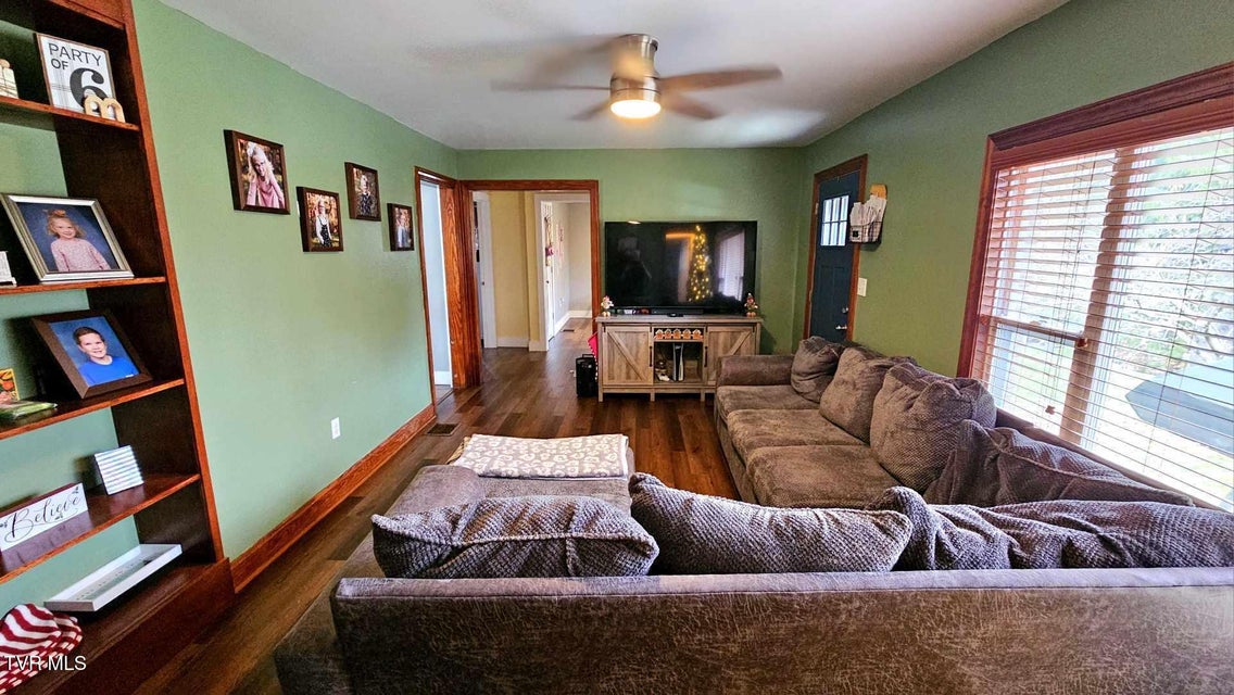 Photo #3: 116 Barker Avenue