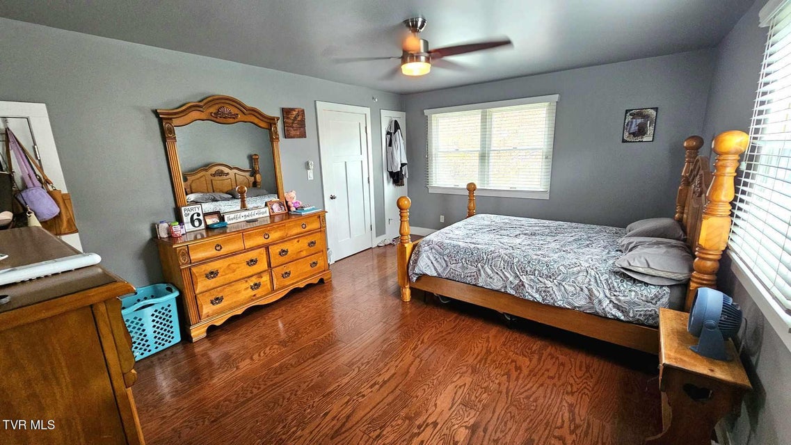 Photo #6: 116 Barker Avenue