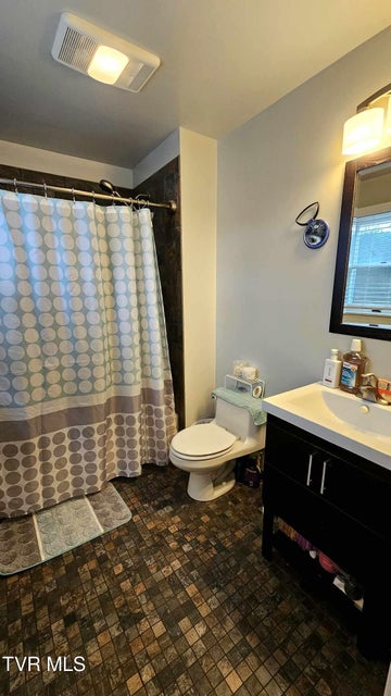 Photo #7: 116 Barker Avenue