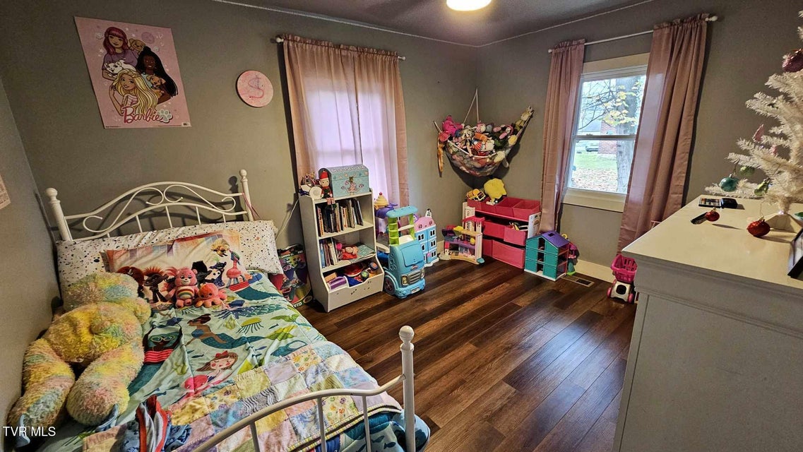 Photo #12: 116 Barker Avenue