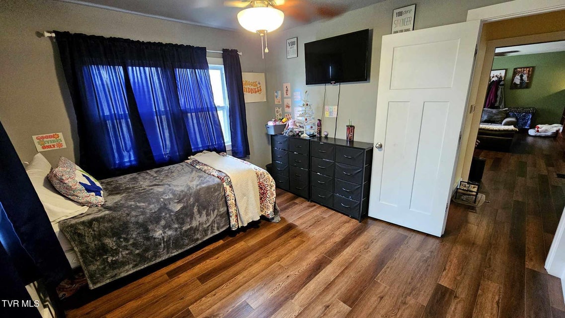 Photo #16: 116 Barker Avenue