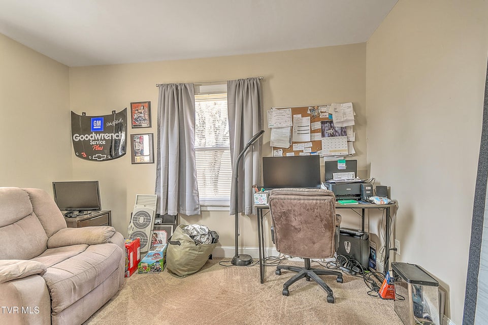 Photo #13: 118 Lincoln Avenue