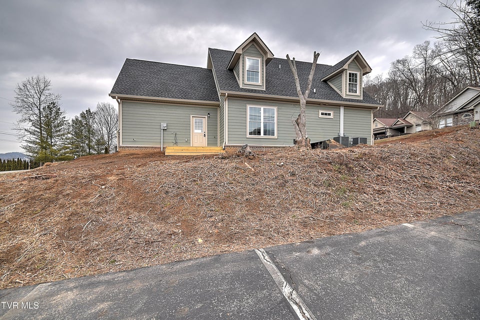 Photo #34: 505 Hickory Tree Pvt Drive