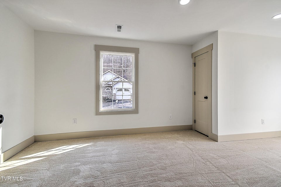 Photo #22: 505 Hickory Tree Pvt Drive