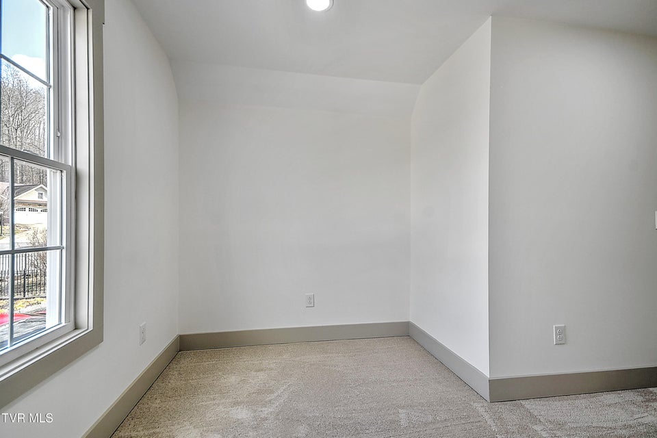 Photo #25: 505 Hickory Tree Pvt Drive