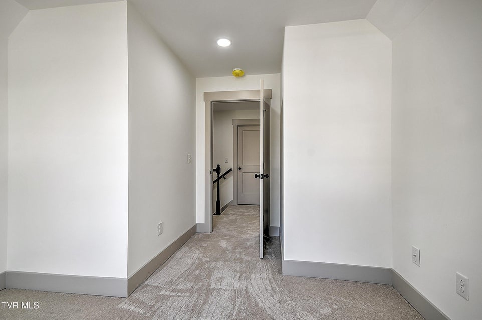 Photo #26: 505 Hickory Tree Pvt Drive