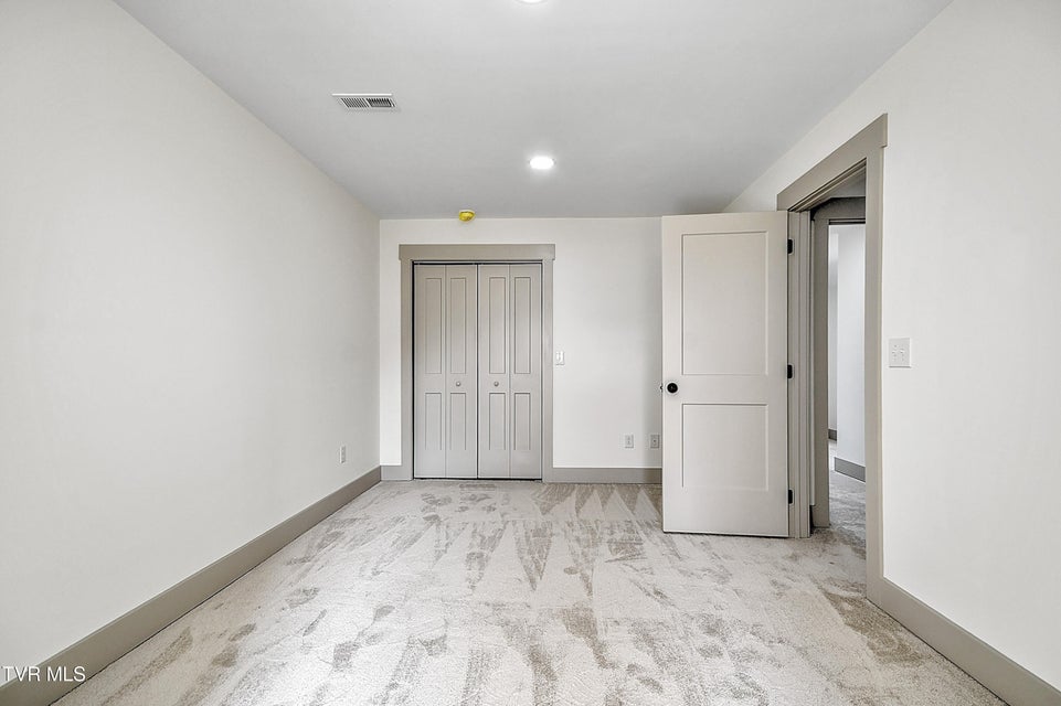 Photo #32: 505 Hickory Tree Pvt Drive