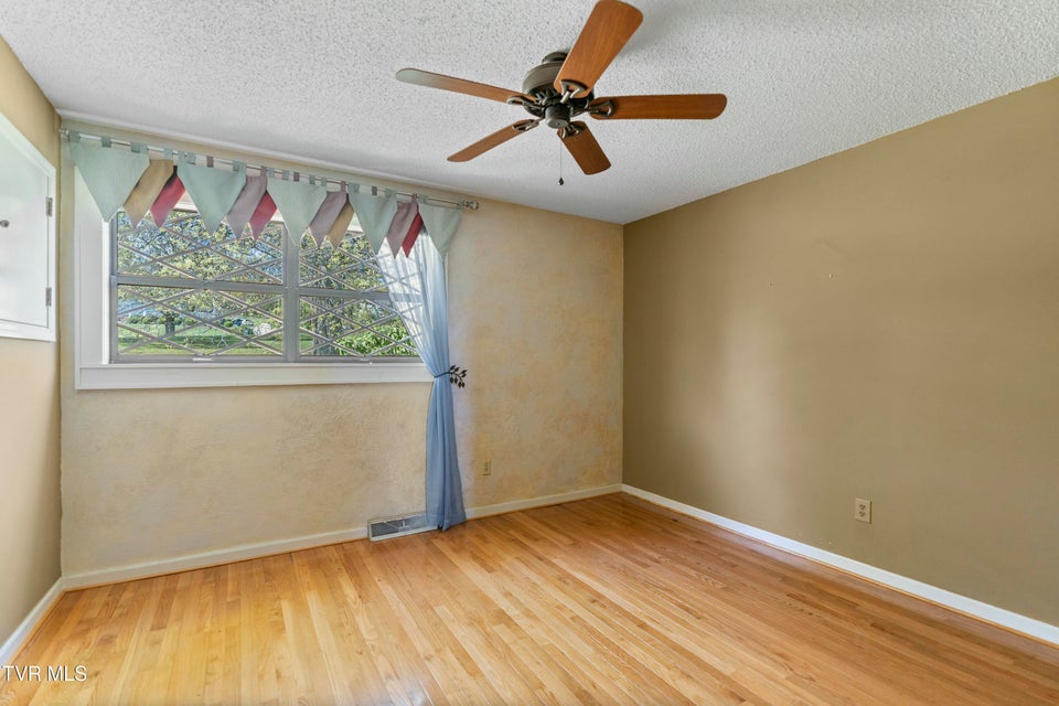 Photo #19: 1417 Upland Avenue