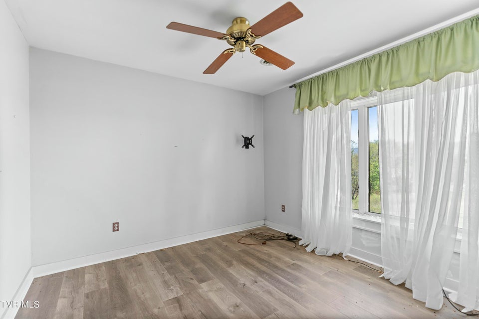 Photo #32: 1417 Upland Avenue