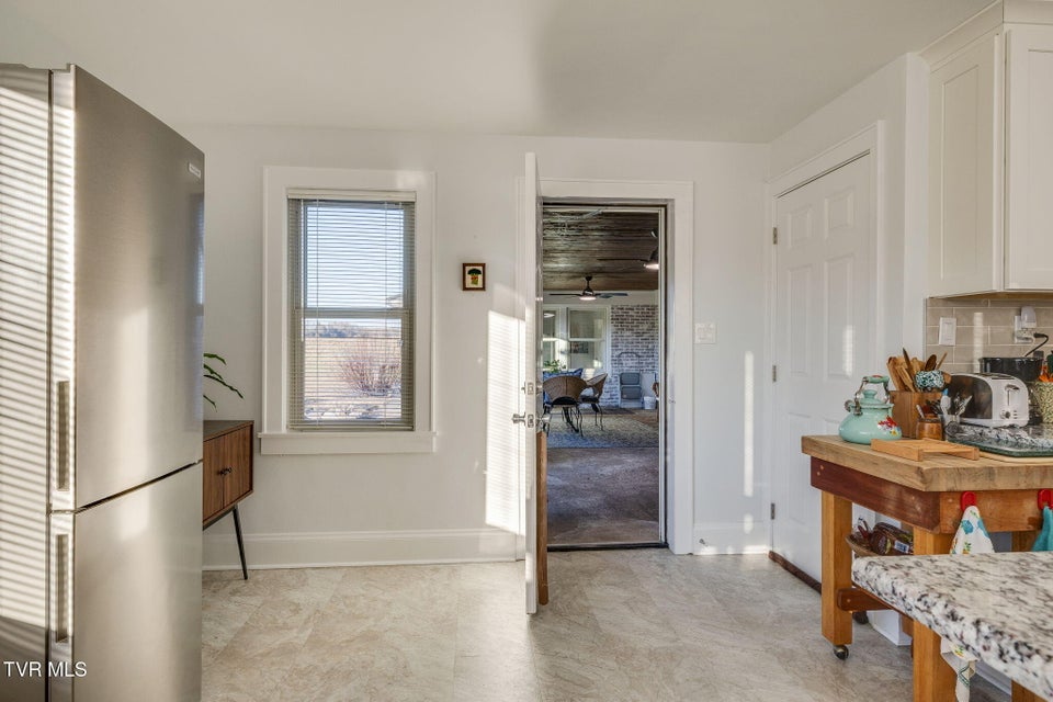 Photo #21: 845 Highway 44 