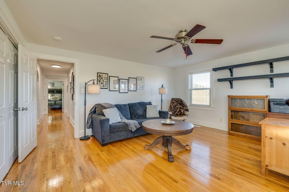 Photo #26: 845 Highway 44 