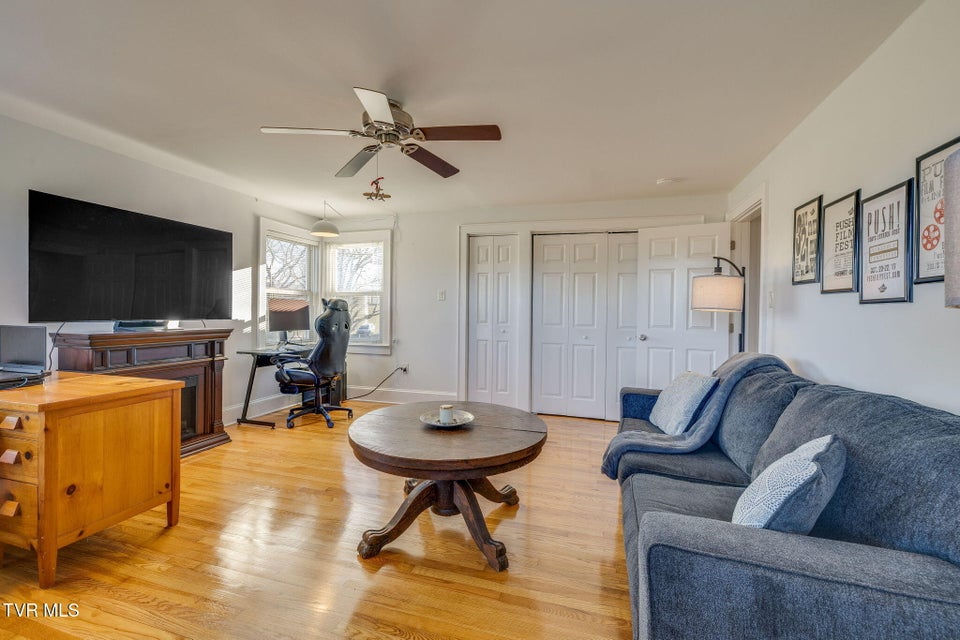 Photo #27: 845 Highway 44 