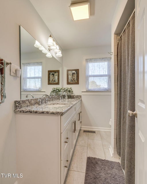 Photo #31: 845 Highway 44 