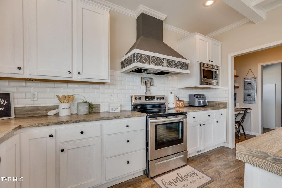 Photo #14: 185 Milk Thistle Way