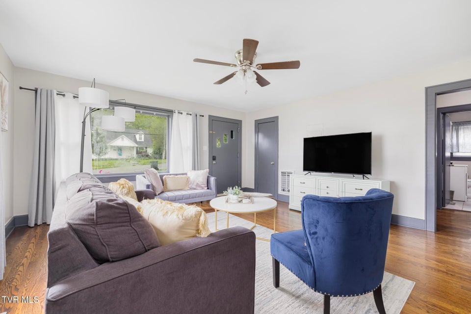 Photo #6: 29 24th Street