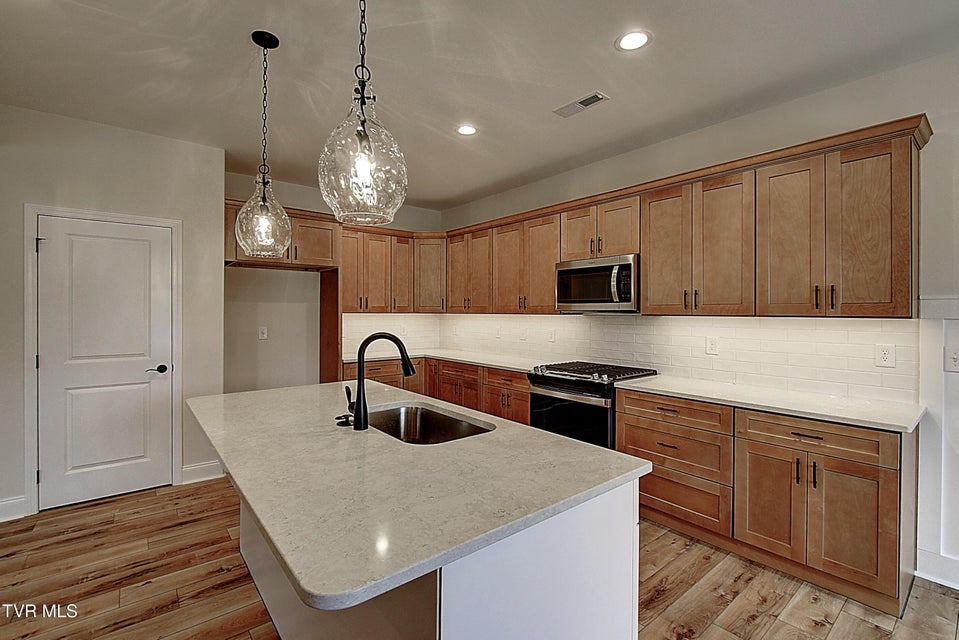 Photo #7: 1207 Brown Road