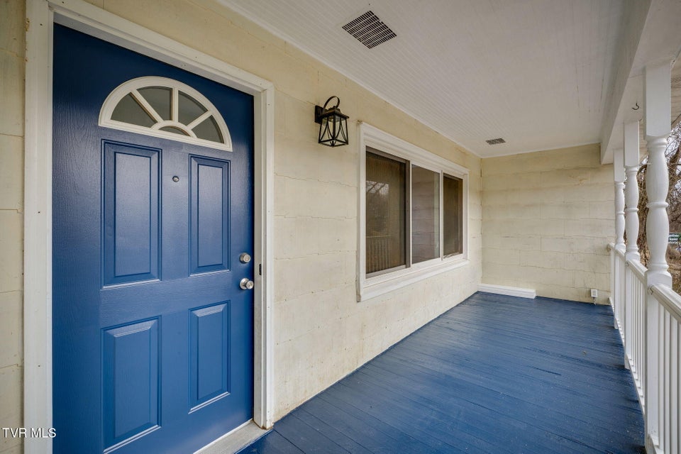 Photo #2: 977 Kinsler Pvt Lane