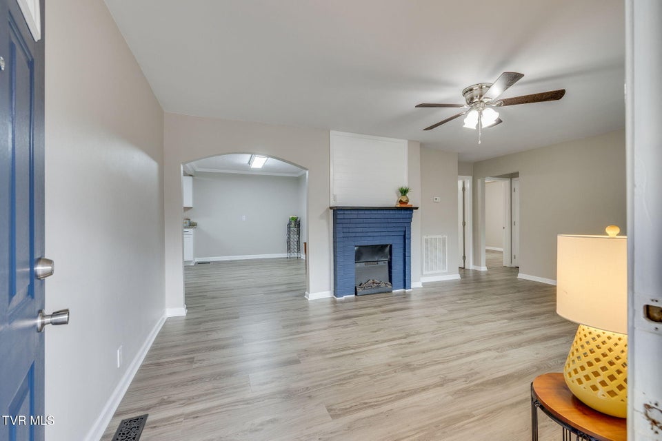 Photo #3: 977 Kinsler Pvt Lane