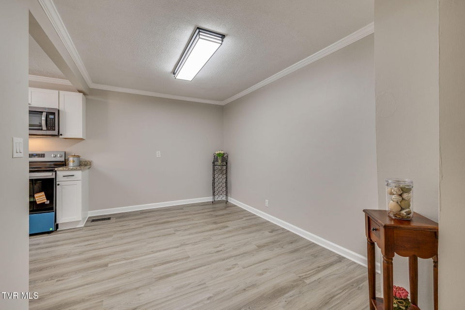 Photo #6: 977 Kinsler Pvt Lane