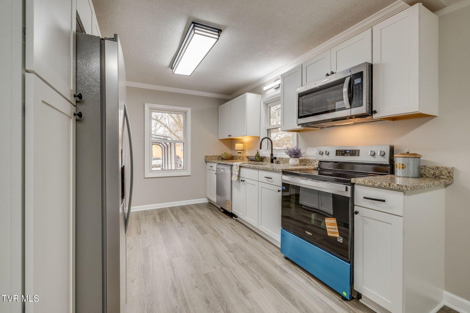 Photo #9: 977 Kinsler Pvt Lane