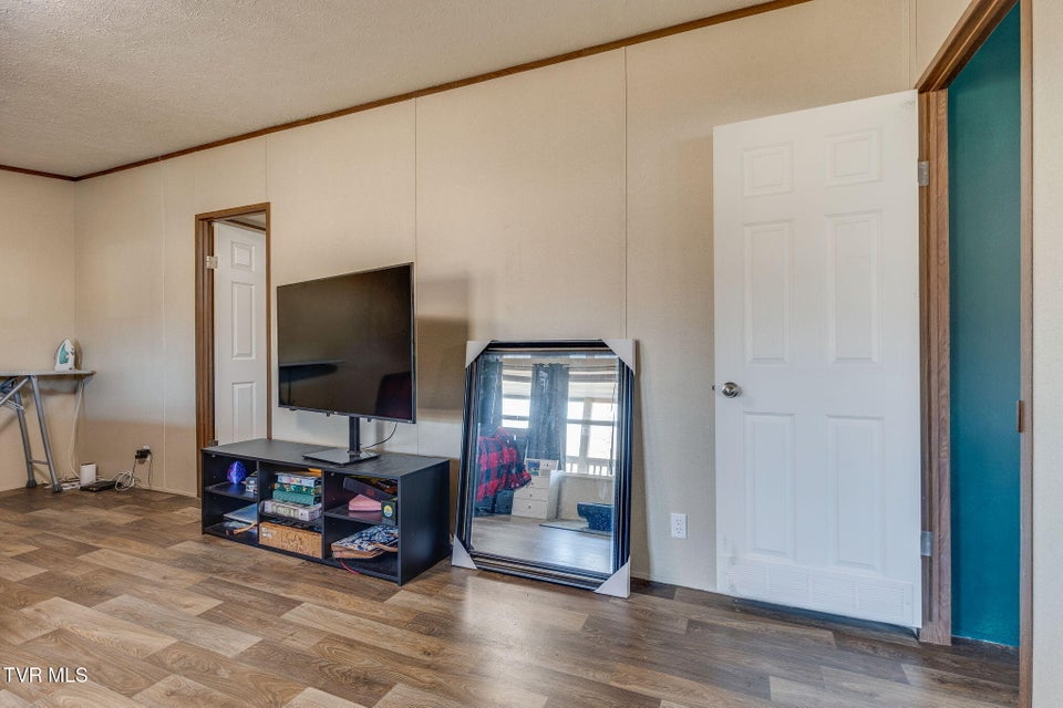 Photo #14: 274 Memorial School Lane