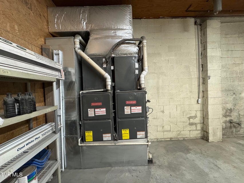 Photo #40: 5168 Highway 11w 