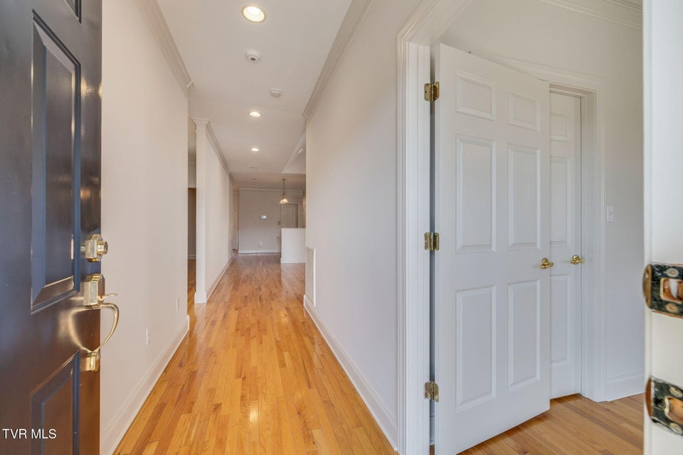 Photo #6: 1148 Bellingham Drive