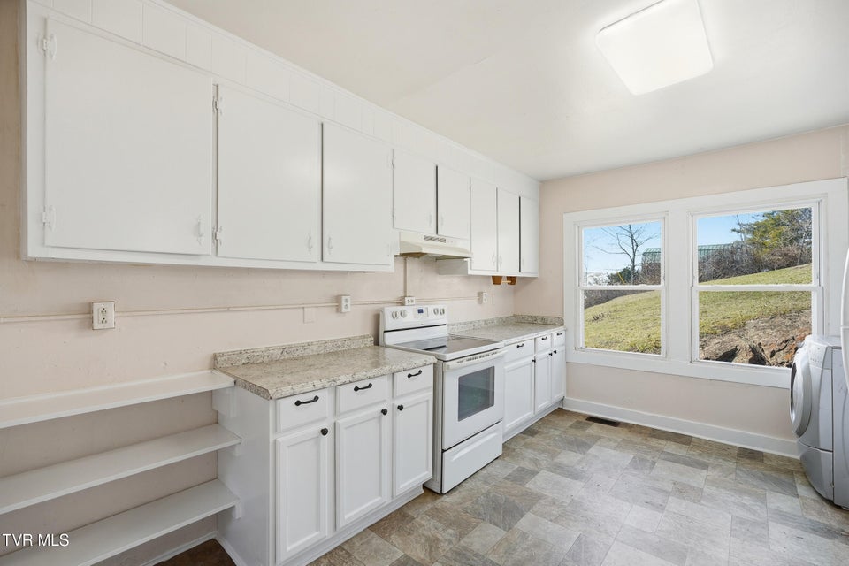 Photo #14: 454 Fincastle Road