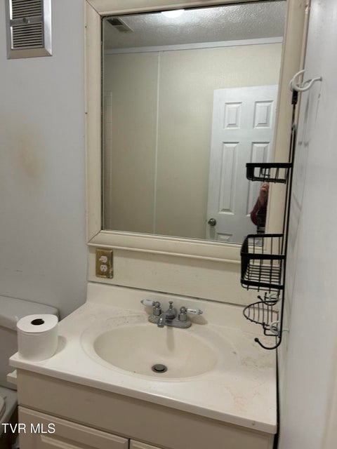 Photo #29: 13431 Stone Drive