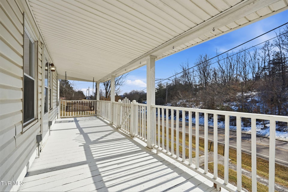 Photo #7: 454 Fincastle Road