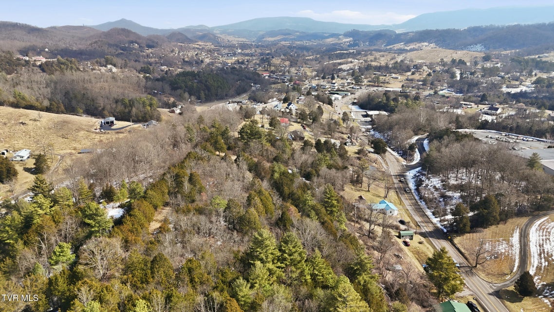 Photo #25: 454 Fincastle Road