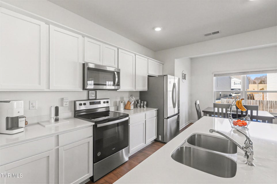 Photo #20: 137 Sweet Pea Trail