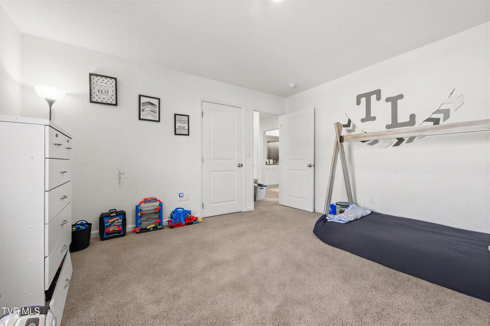 Photo #38: 137 Sweet Pea Trail