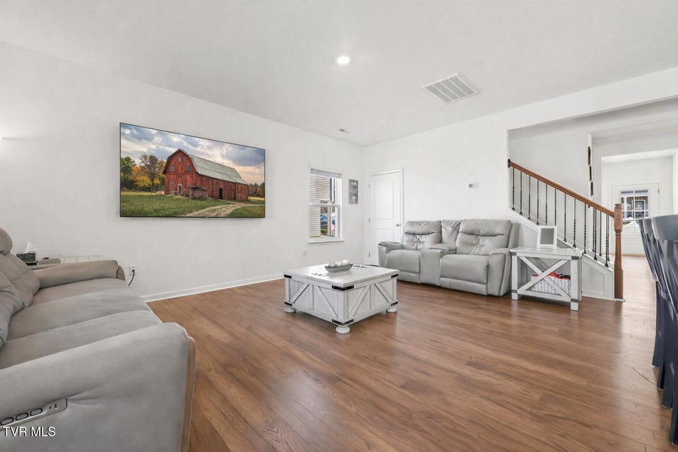 Photo #14: 137 Sweet Pea Trail