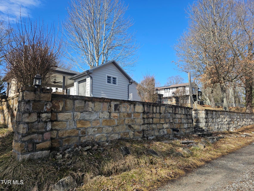 Photo #13: 305 Apple Drive