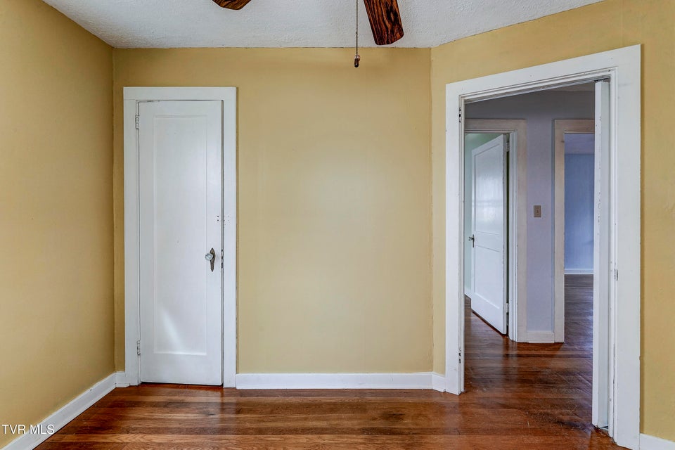 Photo #21: 511 Highland Avenue