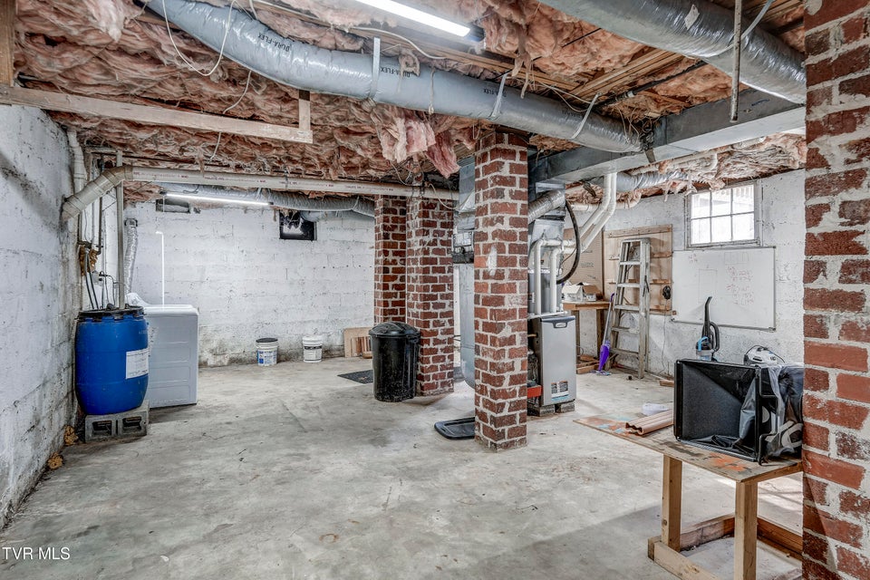 Photo #24: 511 Highland Avenue